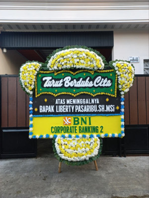 Papan Bunga Duka di Nassau