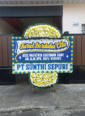 Papan Bunga Duka di Nassau
